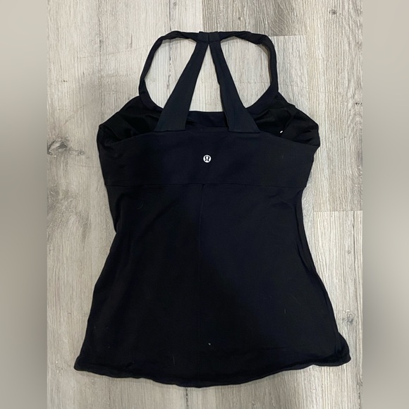 Lululemon tank - Picture 2 of 3